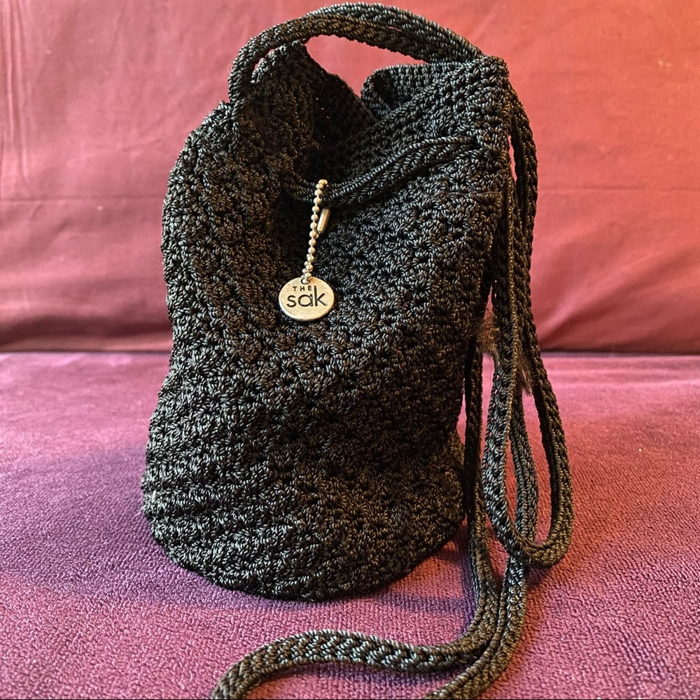 ‼️Vintage crochet drawstring bucket | the sak